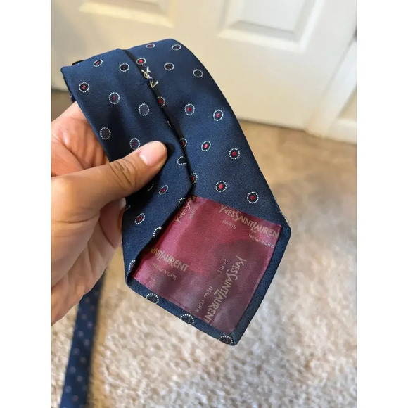 Yves Saint Laurent navy blue red dots tie - Picture 7 of 8